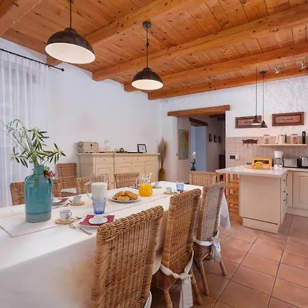 Casa Bella