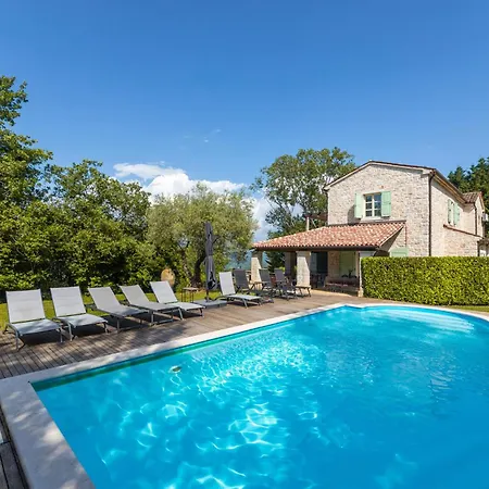 Casa Bella *