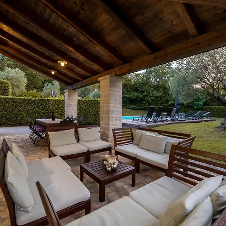 Casa Bella *